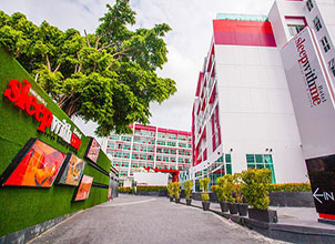 슬립 위드 미 호텔